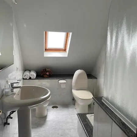 Будинок відпочинку Tranquilidad Con Piscina En Casa Nantes En Саншеншо