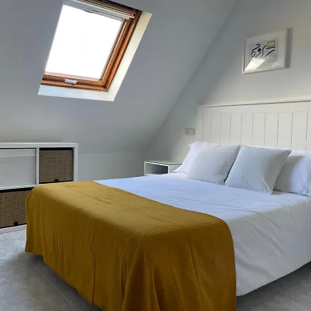 Будинок відпочинку Tranquilidad Con Piscina En Casa Nantes En Саншеншо