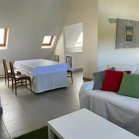 Feriehus Tranquilidad Con Piscina En Casa Nantes En *