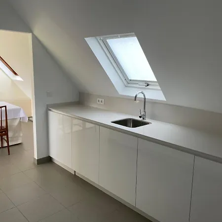 Tranquilidad Con Piscina En Casa Nantes En Будинок відпочинку