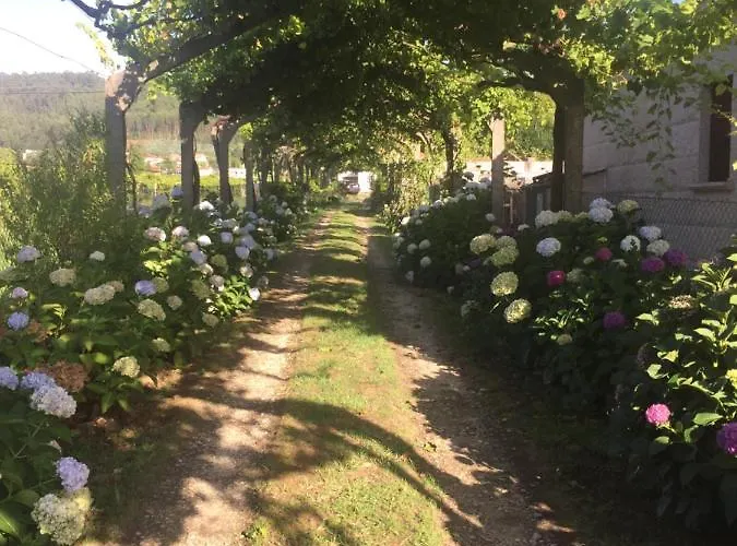Holiday home Tranquilidad Con Piscina En Casa Nantes En