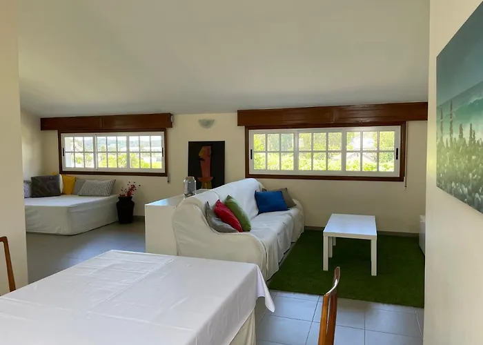 Holiday home Tranquilidad Con Piscina En Casa Nantes En